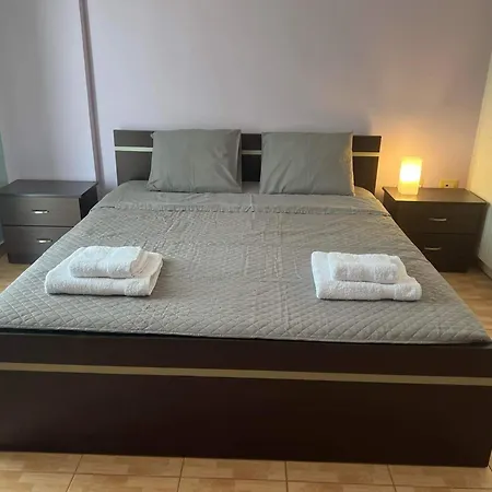 Center Appartamento Sarandë